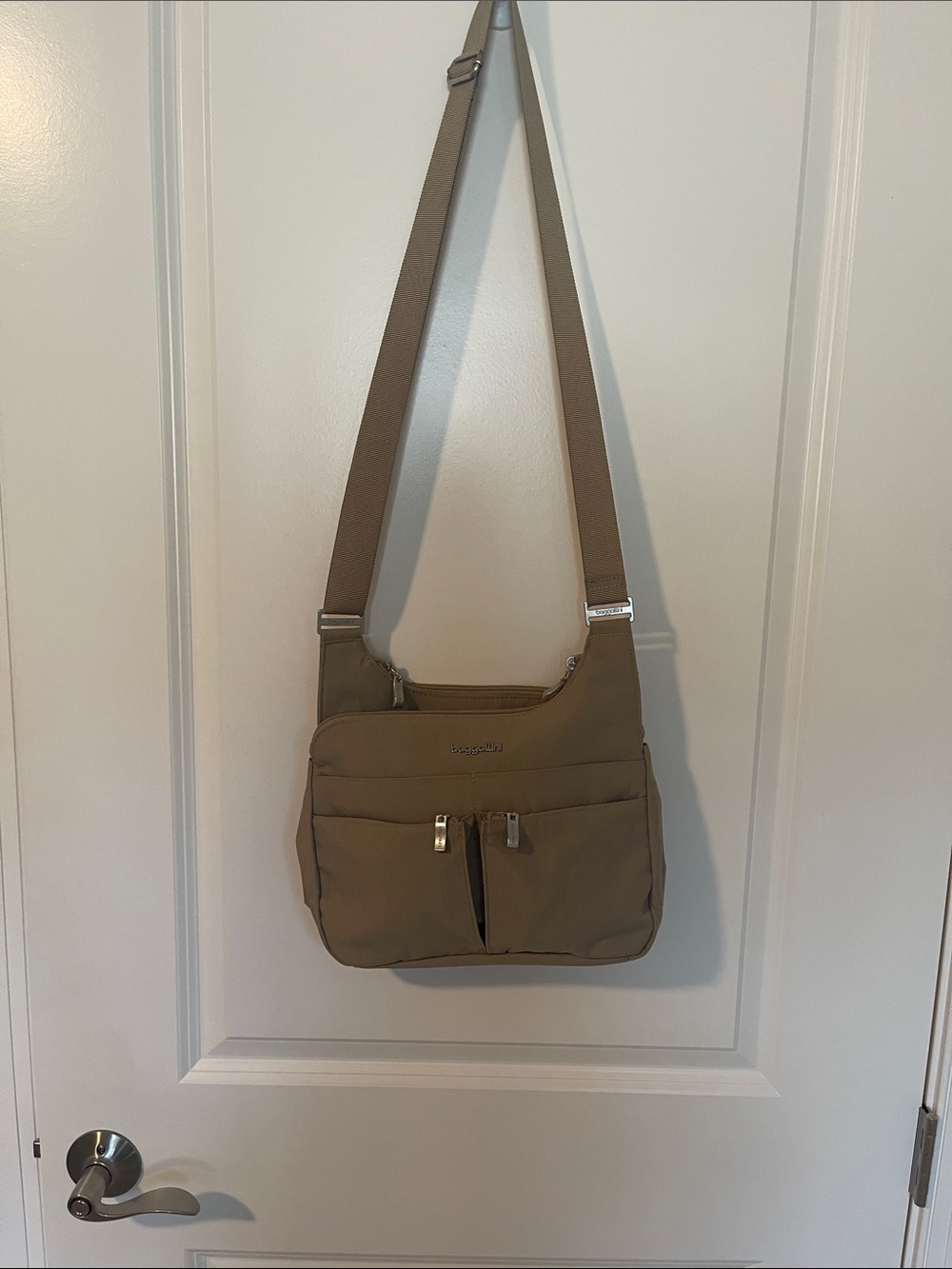 LEGACY Cross over  Crossbody by Baggallini